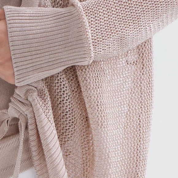 NWOT WHBM Tie-Front Mesh Cinched Cardigan - Size Medium - Picture 3 of 15